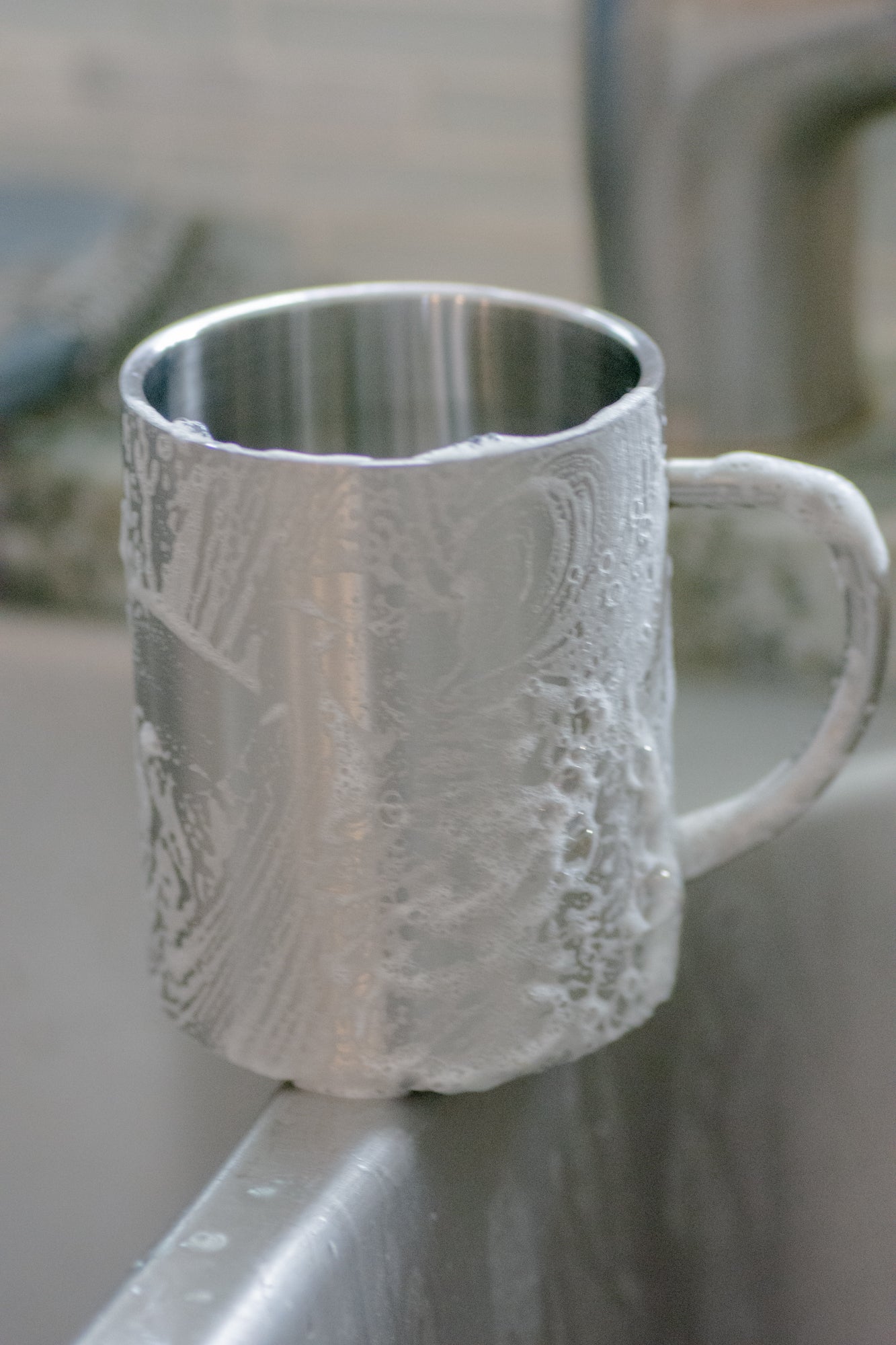 DISH BLOCK® solid dish soap - 6 oz (170g) bar - No Tox Life® - MamaP bamboo toothbrush